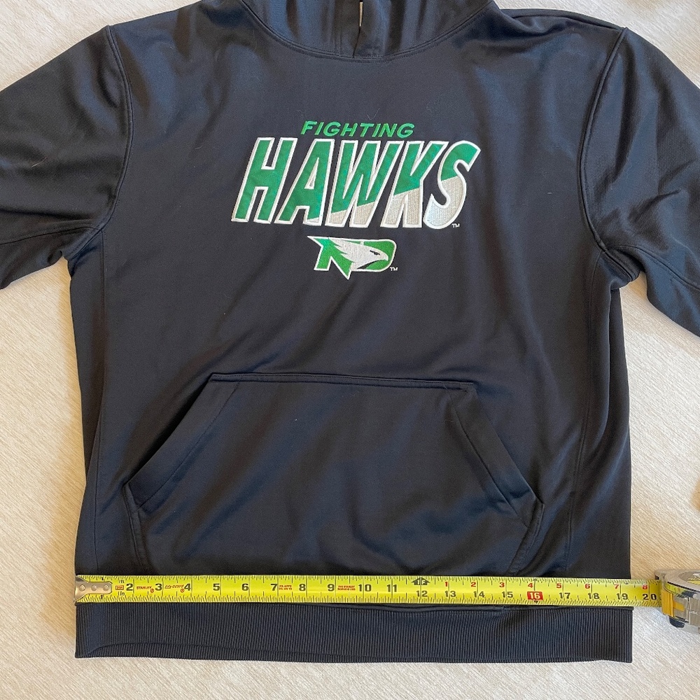 UND Fighting Hawks embroidered hooded sweatshirt - Youth XL
